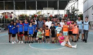 takimini-kur-sahaya-cik-4-geleneksel-besketbol-turnuvasi-sona-erdi-25p3uUtp.jpg