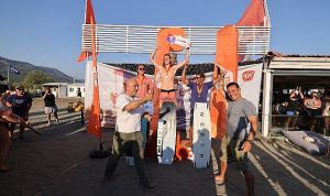 xiaomi-kite-cup-kazananlari-odulleriyle-bulustu-QmYDl8Mz.jpg