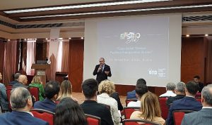 26-eylul-ticaret-bakanligi-ihracat-destekleri-bilgilendirme-toplantisi-BEamg3DU.jpg