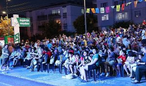 30-bin-cankayali-ile-birlikte-film-keyfi-2VM2vTc4.jpg