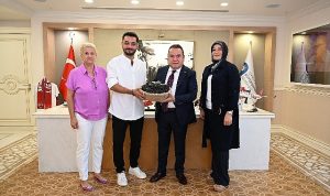 antalya-buyuksehir-destekledi-genc-ciftciler-uretti-qxWpamip.jpg