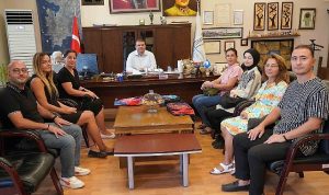 atiklarini-getirdiler-kirtasiye-malzemesi-aldilar-XEyas2Zq.jpg