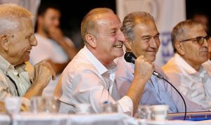 baskan-atabay-akbuk-halki-ile-bulustu-tUyPZBKZ.jpg