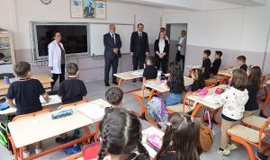 baskan-sandikci-egitime-dair-yeni-projeleri-ilcemizde-hayata-gecirmeyi-surdurecek-egitim-alanina-yonelik-desteklerimizi-SKA3GLiL.jpg