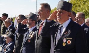 bu-ulkeyi-bizim-icin-vatan-kilanlara-cok-sey-borcluyuz-MAqcCe2l.jpg