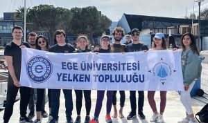 ege-universitesi-ogrenci-topluluklari-yeni-uyelerini-bekliyor-mWhglE6A.jpg