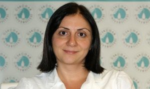 hocasi-oldugu-universitede-yeniden-ogrenci-oldu-DRFw2JBT.jpg