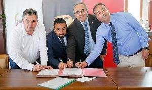 kinikta-tarima-dayali-ihtisas-osb-hayata-geciyor-4L16KYF1.jpg