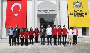 konya-lisesi-konferans-ve-spor-salonu-hizmete-acildi-xJmqimze.jpg