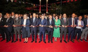 soyer-iefden-genclere-seslendi-hicbir-yere-gitmenize-razi-degiliz-yKgjCetM.jpg