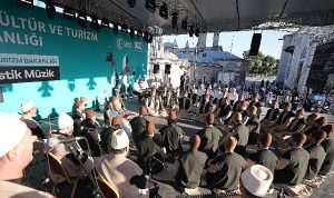 uluslararasi-konya-mistik-muzik-festivali-katilimcilari-ruhani-bir-yolculuga-cikariyor-StymNcUr.jpg