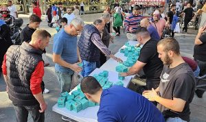 29yesil-ihsaniye-elma-festivali-lezzet-dagitimi-ile-basladi-kFHtIrvI.jpg
