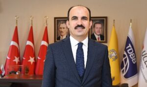 baskan-altay-iso-ikinci-500e-giren-konyali-firmalari-tebrik-etti-AnpJnttn.jpg