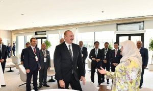 baskan-kostu-azerbaycanda-sehir-planlama-forumuna-katildi-wBN4igN4.jpg
