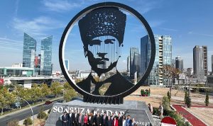 cumhuriyetin-100-yilina-armagan-dev-ataturk-aniti-pO4B6ZaY.jpg