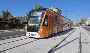 dogu-garaji-meydan-arasindaki-tramvay-seferleri-yeniden-basladi-kh5lOiFx.jpg