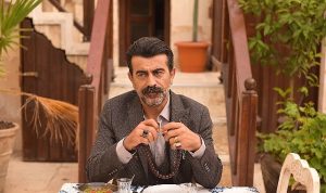 dram-agirlikli-rollerde-oynayan-erkan-bektas-bu-kez-komedi-de-SNavFkO9.jpg