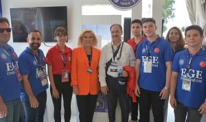 ege-universitesi-standi-ziyaretcilerden-tam-not-aldi-vxY1ch2L.jpg