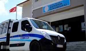 egepen-deceuninckten-gelecege-acilan-proje-cumhuriyetin-100-yilinda-deprem-bolgesindeki-100-okulun-penceresini-yeniliyor-viU3MSkV.jpg