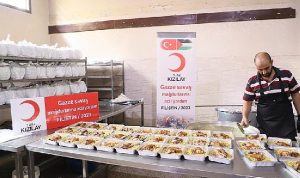 kizilayin-gazzedeki-asevi-yeniden-yemek-cikarmaya-basladi-9rIQRpLV.jpg