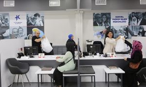 kucukcekmece-belediyesinden-ogrencilere-kirtasiye-destegi-XEzx9FMB.jpg