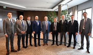 moskova-heyeti-antalyali-is-insanlari-ile-bulustu-bsND5CQE.jpg