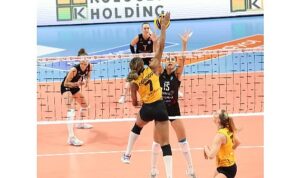 namaglup-lider-vakifbanktan-bir-galibiyet-daha-GMIBzWb4.jpg