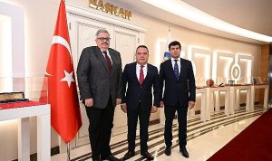 rusya-buyukelcisinden-baskan-boceke-ziyaret-qdkwXlnL.jpg