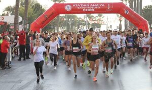 29-atadan-anaya-saygi-kosusuna-2-saatte-2-bin-basvuru-cLBb4pXk.jpg
