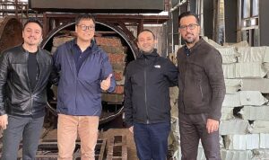 adel-kalemcilik-cinde-dunyanin-en-buyuk-ticaret-fuarina-katildi-aj63yjkU.jpg