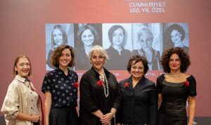 aydabir-soylesisi-cumhuriyetin-100-yili-temasiyla-gerceklesti-Zrzenw6X.jpg