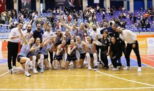 aydinin-sultanlari-galatasarayi-devirdi-anxnMpeG.jpg