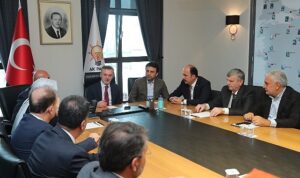 baskan-altay-milletvekilleri-ve-ak-parti-il-yonetimi-genel-baskan-yardimcilarini-ziyaret-etti-V3f3NB7W.jpg