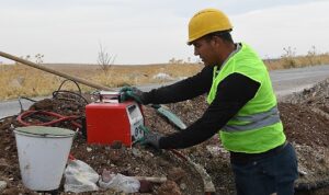 baskan-altay-sehir-merkezinde-altyapiyi-guclendirmek-icin-56-km-su-sebekesi-calismasi-yurutuyoruz-Qrc5D5e5.jpg