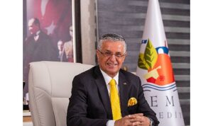 baskan-topaloglundan-okullara-44-bin-liralik-bagis-Fc3CbQv9.jpg