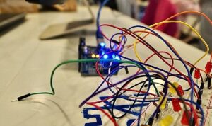 cesmede-robotik-kodlama-egitimleri-basladi-5n4BUAk6.jpg
