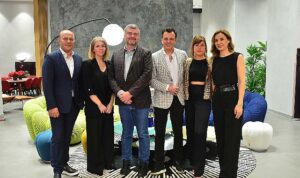 fransiz-luks-markasi-roche-bobois-yeniden-istanbulda-HgCduR9I.jpg