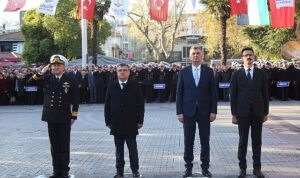gazi-mustafa-kemal-ataturk-golcukte-torenle-anildi-snvuMQWH.jpg