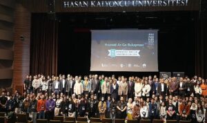 huawei-ar-ge-bulusmasi-gaziantepte-gerceklesti-VPhwIIHd.jpg