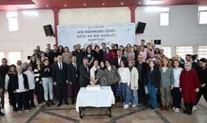 kartepede-toplum-agiz-ve-dis-sagligi-haftasi-kutlandi-ViCEbhDM.jpg