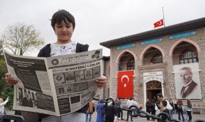 kecioren-belediyesinden-ataturku-olumsuzlestiren-ozel-gazete-baskisi-Ef2qfFv8.jpg
