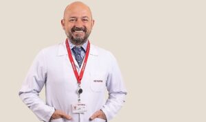 kolon-kanserine-yakalanma-riskini-artiran-8-faktor-WlpzRvbL.jpg