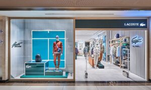 lacoste-istanbuldaki-carpici-magaza-acilisiyla-sizi-bekliyor-A5V56tOa.jpg