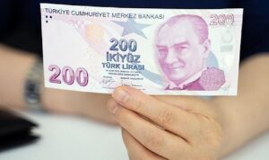sahim-sen-baskani-ozlem-akarken-tek-istegimiz-adalet-olsun-memurun-gecim-derdi-sona-ersin-pSsvlQAs.jpg