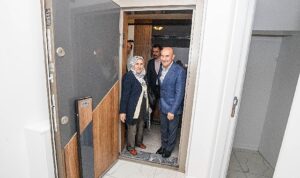 soyer-izmire-verdigimiz-sozu-tuttuk-QluBp8ir.jpg