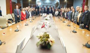 yok-baskani-prof-dr-ozvar-eu-senato-toplantisina-katildi-Juc2lbrx.jpg