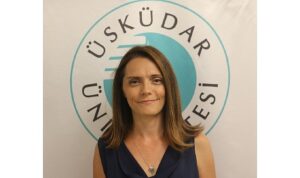 alzheimer-hastasina-bakim-veren-de-depresyona-giriyor-wmduUYg9.jpg