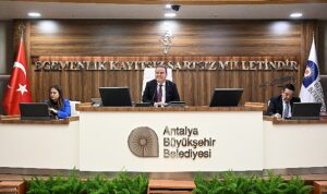 antalya-buyuksehirden-toplu-ulasimi-rahatlatacak-karar-CcUKjq5T.jpg