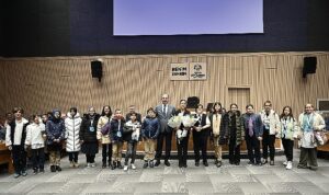 baskan-altay-cocuk-meclisini-cocuklarimizin-daha-iyi-yetismesi-icin-olusturduk-r9IP6CTR.jpg