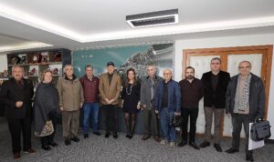 baskan-engin-oz-mavikent-konut-yapi-kooperatifi-sakinleri-ile-gorustu-XDF9wfbn.jpg